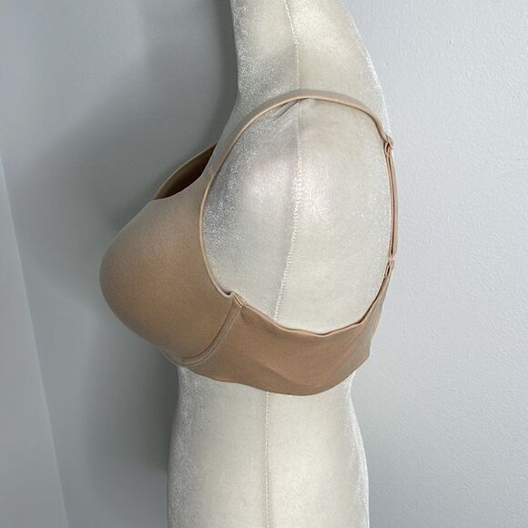 Mae size 38D beige underwire bra.  Seamless edges. - Picture 2 of 4
